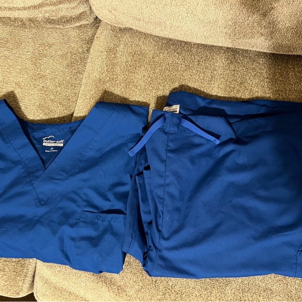 Butter Soft Blue Scrub 3 sets